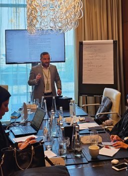 عبدالله بطاح ، أفضل مدرب ومستشار في التسويق الرقمي في الأردن والامارات دبي